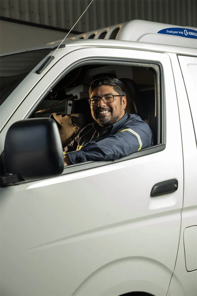 Colaborador de Salutia en ruta de entrega